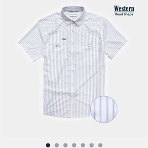 Poncho fishing shirt size Large. Whit with grey/blue stripe